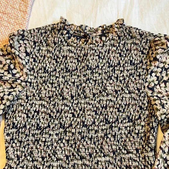 Lulus long sleeve dress - Picture 2 of 8